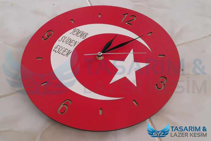 Türk Bayraklı Duvar Saati Lazer Kesim